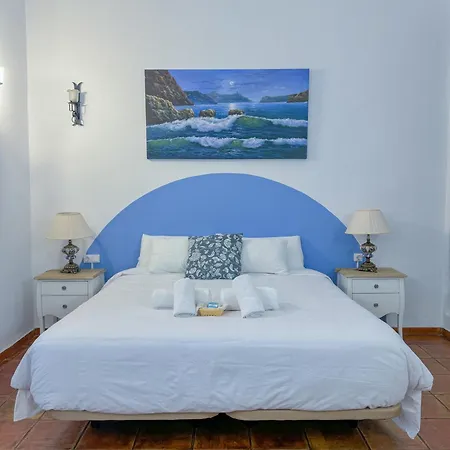Country house Garden Xativa